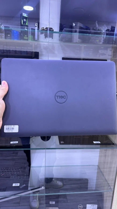 Dell latitude 3540 i5-1335u/8Go/256Go