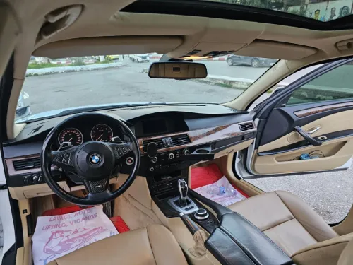 BMW Série 5 2010 Pack M