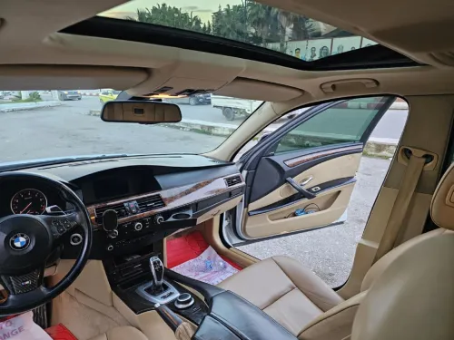 BMW Série 5 2010 Pack M