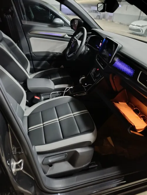 Volkswagen T-Roc 2025 R-Line 