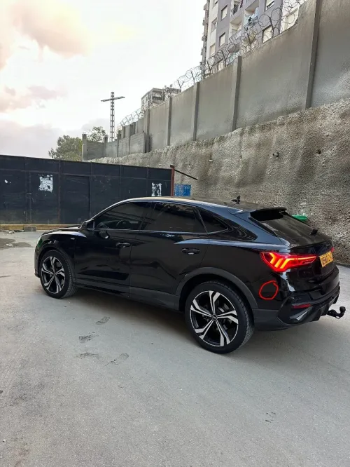 Audi Q3 2021 S Line