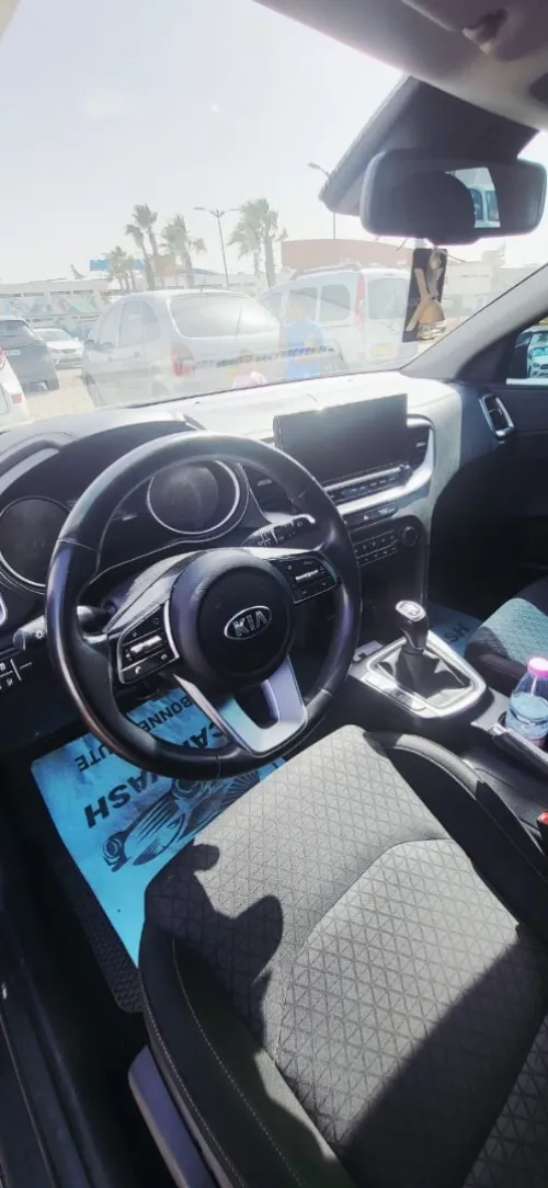 Kia X-Ceed 2022 Active Business