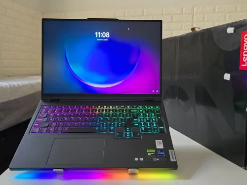 Legion Pro 7 16IRX8 / i9-13900HX / RTX4070 / RAM 32 GB / SSD 3 TB / 16" 240 Hz