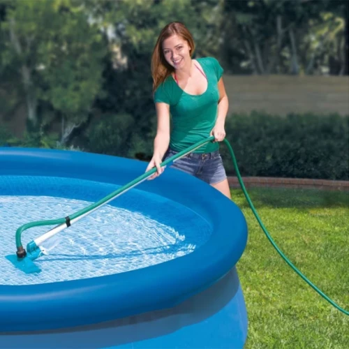 Kit d entretien de piscines  INTEX