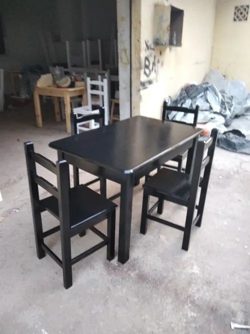table de cuisine طاولة مطبخ