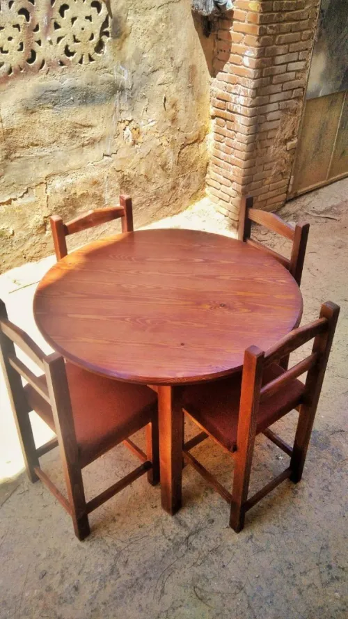 table de cuisine طاولة مطبخ