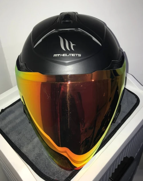 Casque MT Cosmo