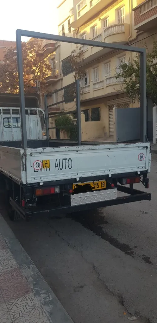 Mitsubishi canter 2015