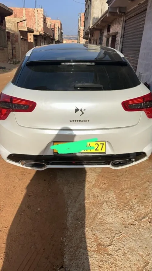 DS DS5 2014 DS5
