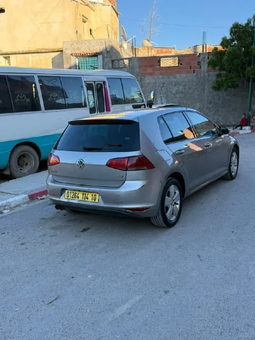 Volkswagen Golf 7 2014 Trendline +
