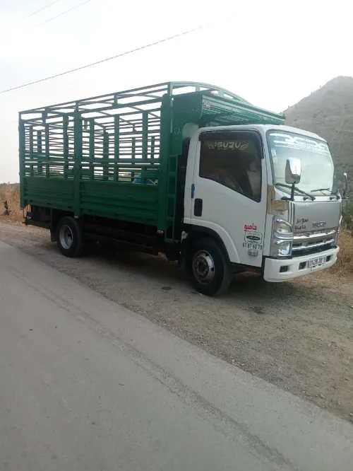 Isuzu Npr71 2009