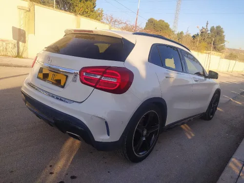 Mercedes GLA 2015 GLA