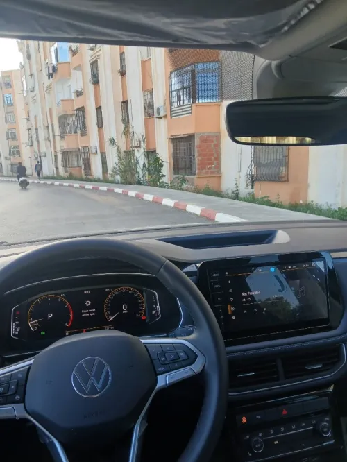 Volkswagen Tahru 2025 Sharp
