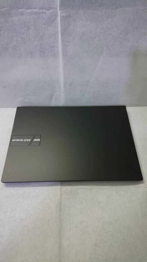 ASUS Vivo 16X1605