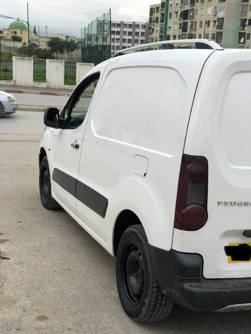Peugeot Partner 2013 B9