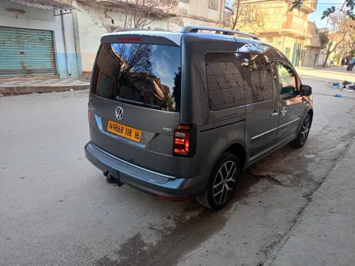 Volkswagen Caddy 2018 Highline