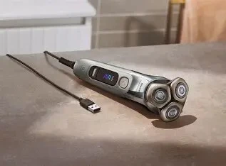 Philips Rasoir i9000 Prestige Ultra, étanche, technologie Skin IQ Pro, Triple Lift & Cut, XP9404