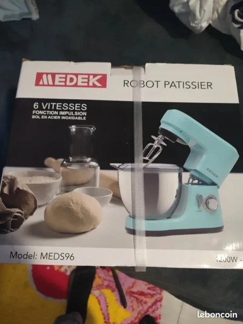 Medek Petrin , Robot Mixeur , 6 vitesses + fonction impulsion , 1200 W , meds96