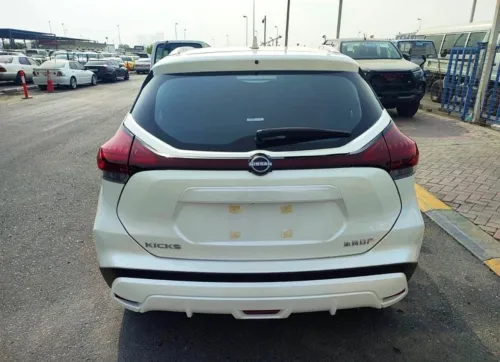 Nissan kicks 2025 