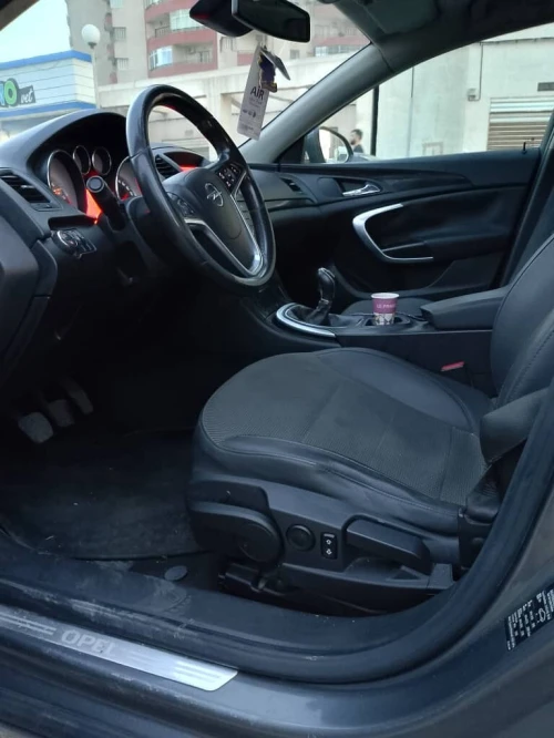 Opel Insignia 2010 