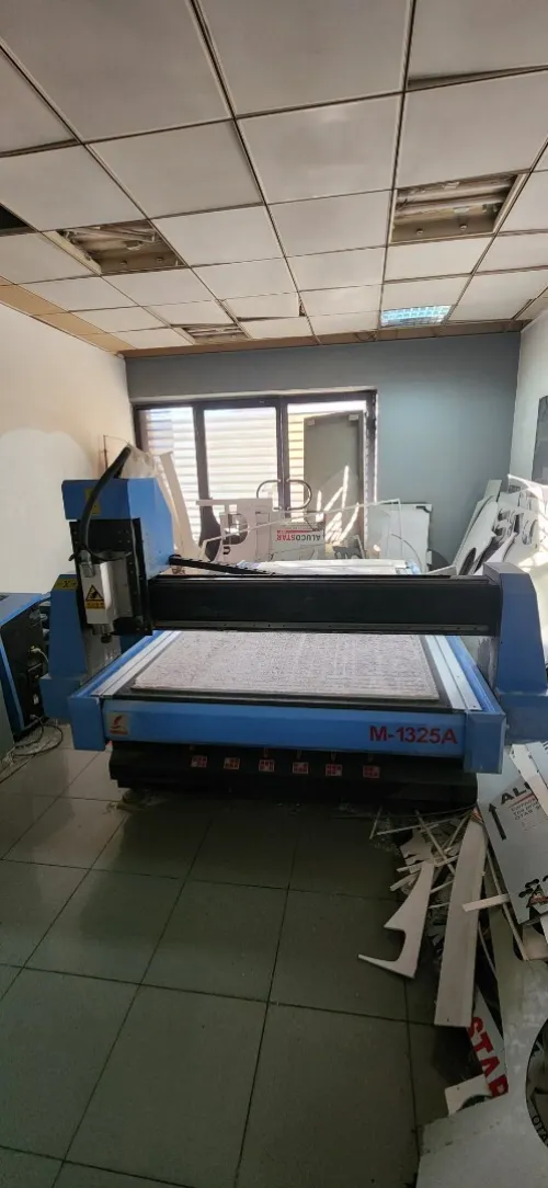 à Vendre -Machine Fraiseuse CNC REDSAIL