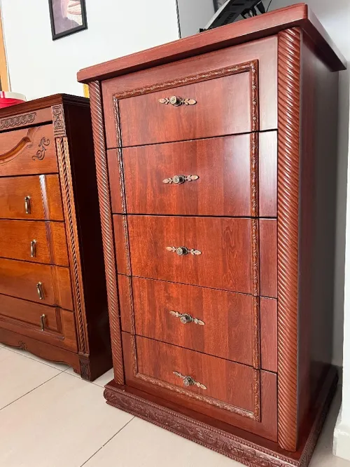 Commode/chiffonnier