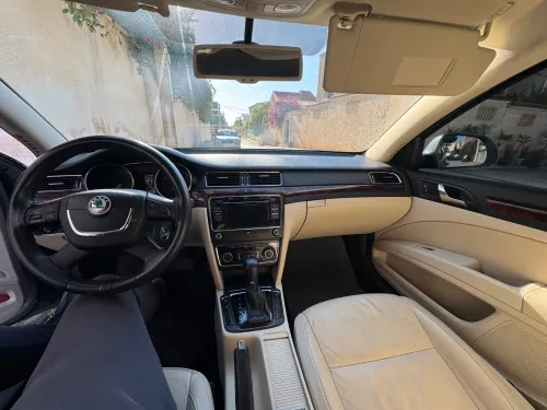 Skoda Superb 2014 Elegance