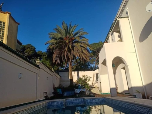 Cherche location Villa Alger Hydra