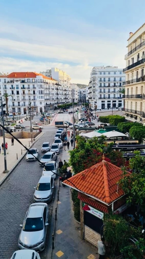 Cherche location Villa Alger Ben aknoun