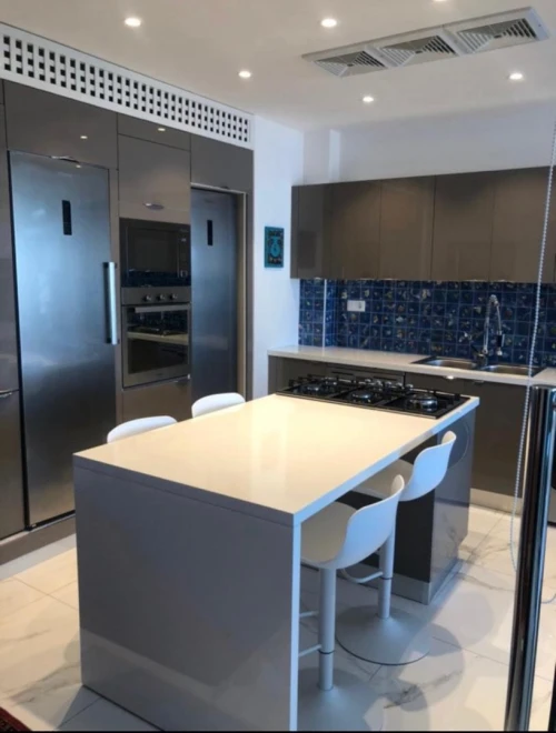 Cherche achat Appartement F7 Alger Alger centre