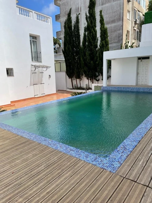 Cherche location Appartement F10 Alger Alger centre