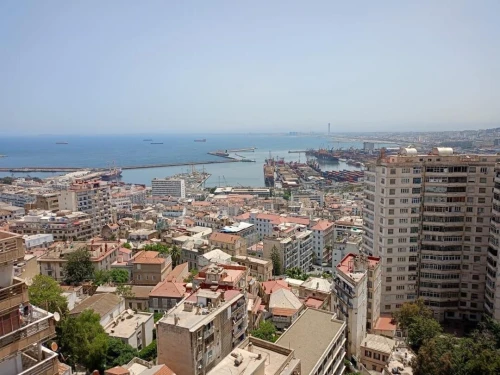 Cherche achat Appartement Penthouse F3 F4 F5 Alger Dely brahim