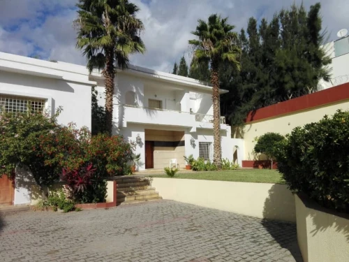 Cherche location Appartement F10 Alger Alger centre