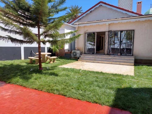 Cherche achat Appartement F8 Alger Alger centre