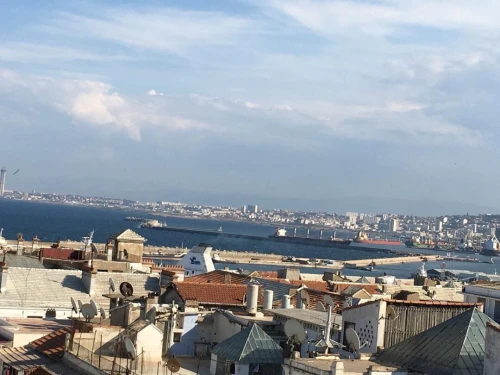 Cherche achat Appartement Alger Dely brahim