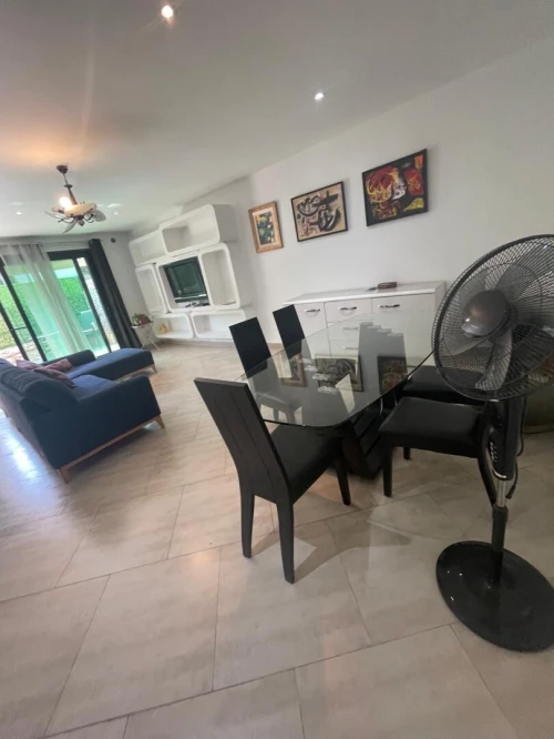 Location Appartement F3 Alger Hydra