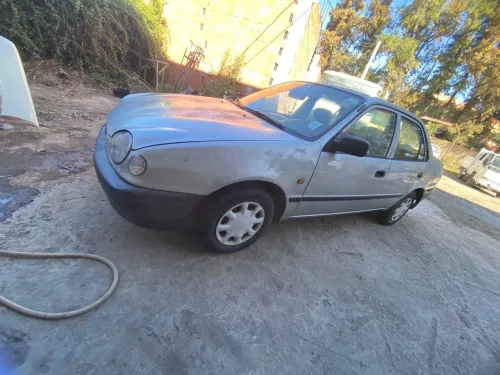 Toyota Corolla 1999 