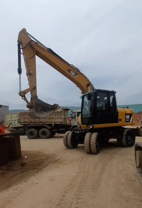 CAT 315 2017