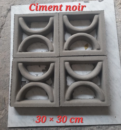 Claustra en ciment blanc et noir 