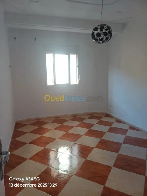 Location Appartement Niveau de villa F3 Alger Ain naadja