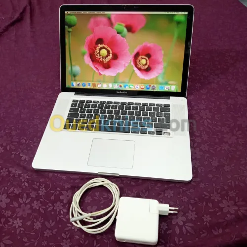 MacBook Pro mi-2009,  core 02 duo,  320 Go HDD,  04 Go de RAM,  