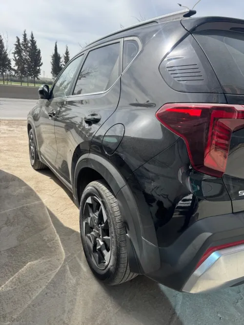 Kia Sonet  2025 Dubai
