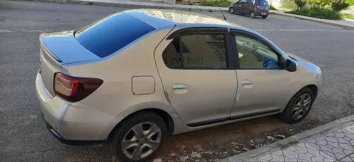 Renault Symbol 2016 Collection