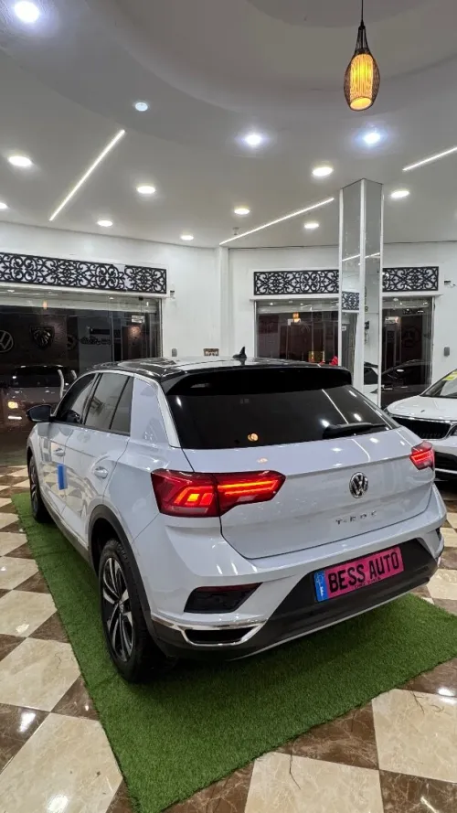 Volkswagen T-Roc 2021 Life Plus