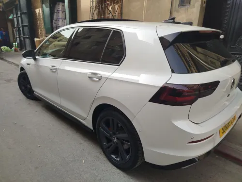 Volkswagen Golf 8 2025 R-Line