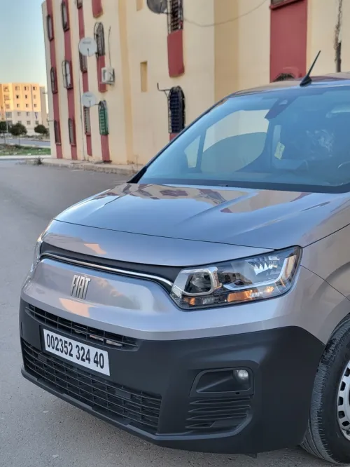 Fiat Doblo 2024 Italie