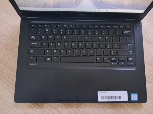 portable DELL Latitude Core i5 7Th GEN | Windows 11 Pro |14" Full HD | 08 Go RAM SSD M.2 256 Go