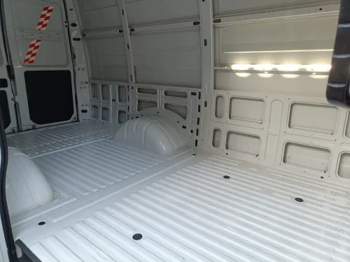 Iveco 35c15 tt options 