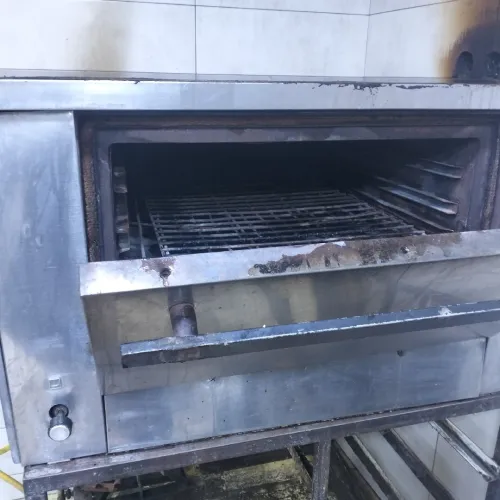 Matériel de pizzeria