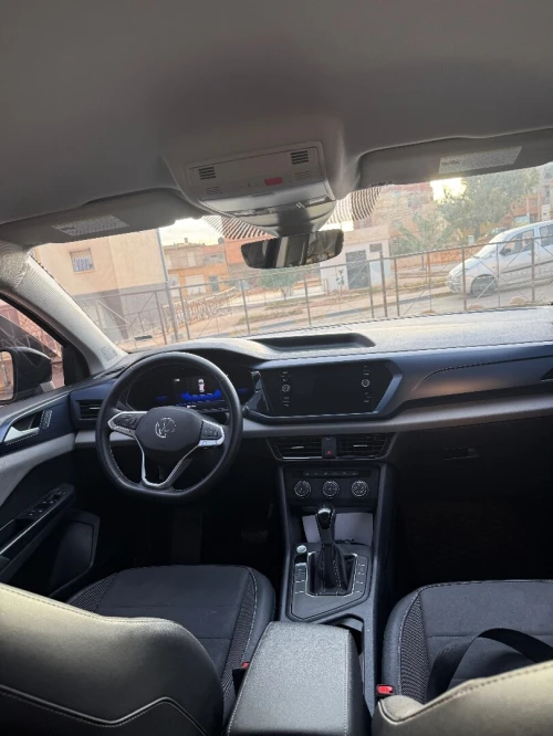 Volkswagen Taos 2022 SE Black 